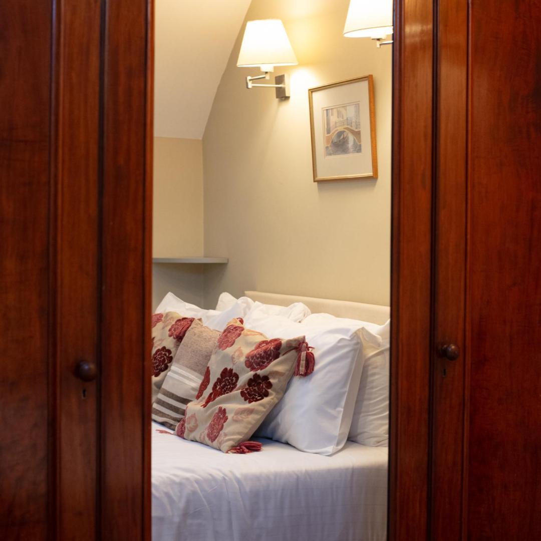 The Pheasant Public House & Hotel Gestingthorpe Esterno foto