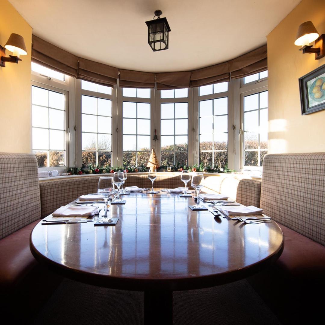 The Pheasant Public House & Hotel Gestingthorpe Esterno foto